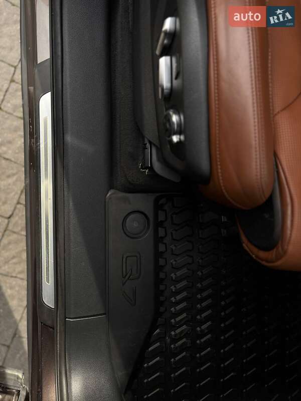 Позашляховик / Кросовер Audi Q7 2017 в Стрию фото 53 Позашляховик / Кросовер Audi Q7 2017 в Стрию