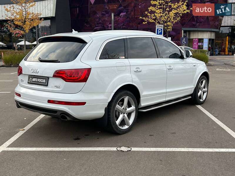 Внедорожник / Кроссовер Audi Q7 2013 в Киеве