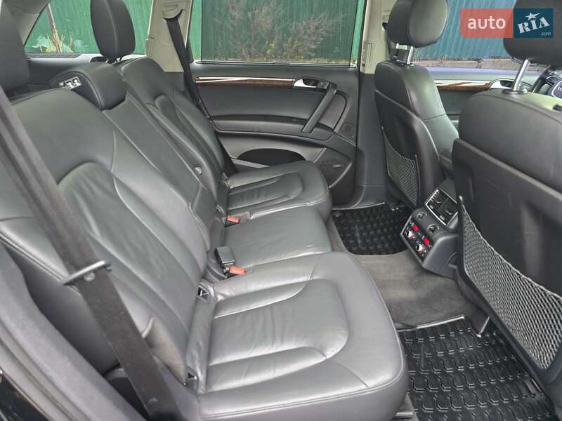 Внедорожник / Кроссовер Audi Q7 2013 в Киеве фото 31 Внедорожник / Кроссовер Audi Q7 2013 в Киеве