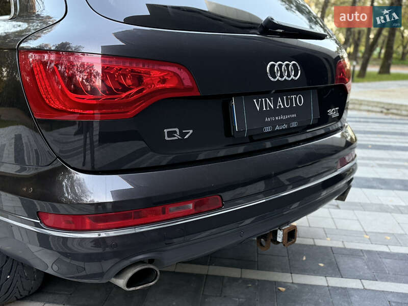 Позашляховик / Кросовер Audi Q7 2014 в Тернополі