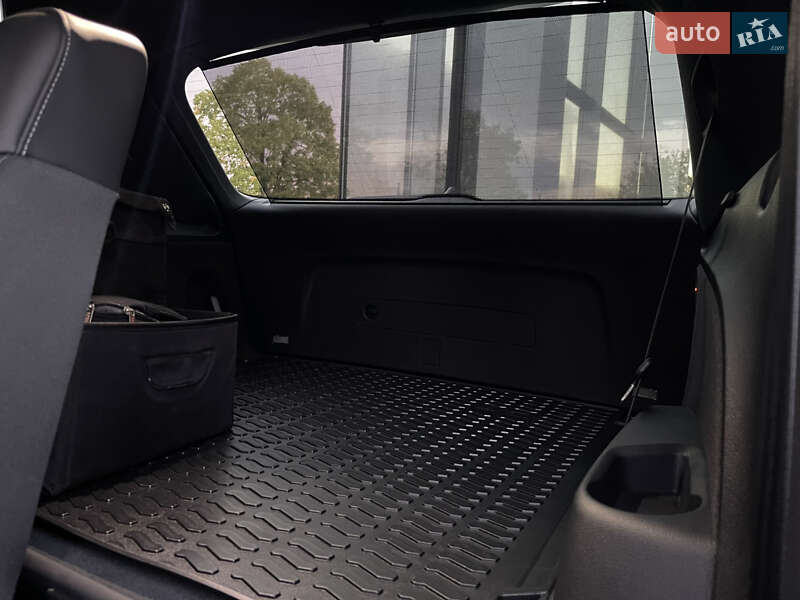 Позашляховик / Кросовер Audi Q7 2024 в Ужгороді