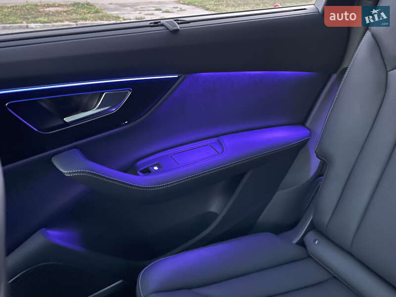 Позашляховик / Кросовер Audi Q7 2024 в Ужгороді