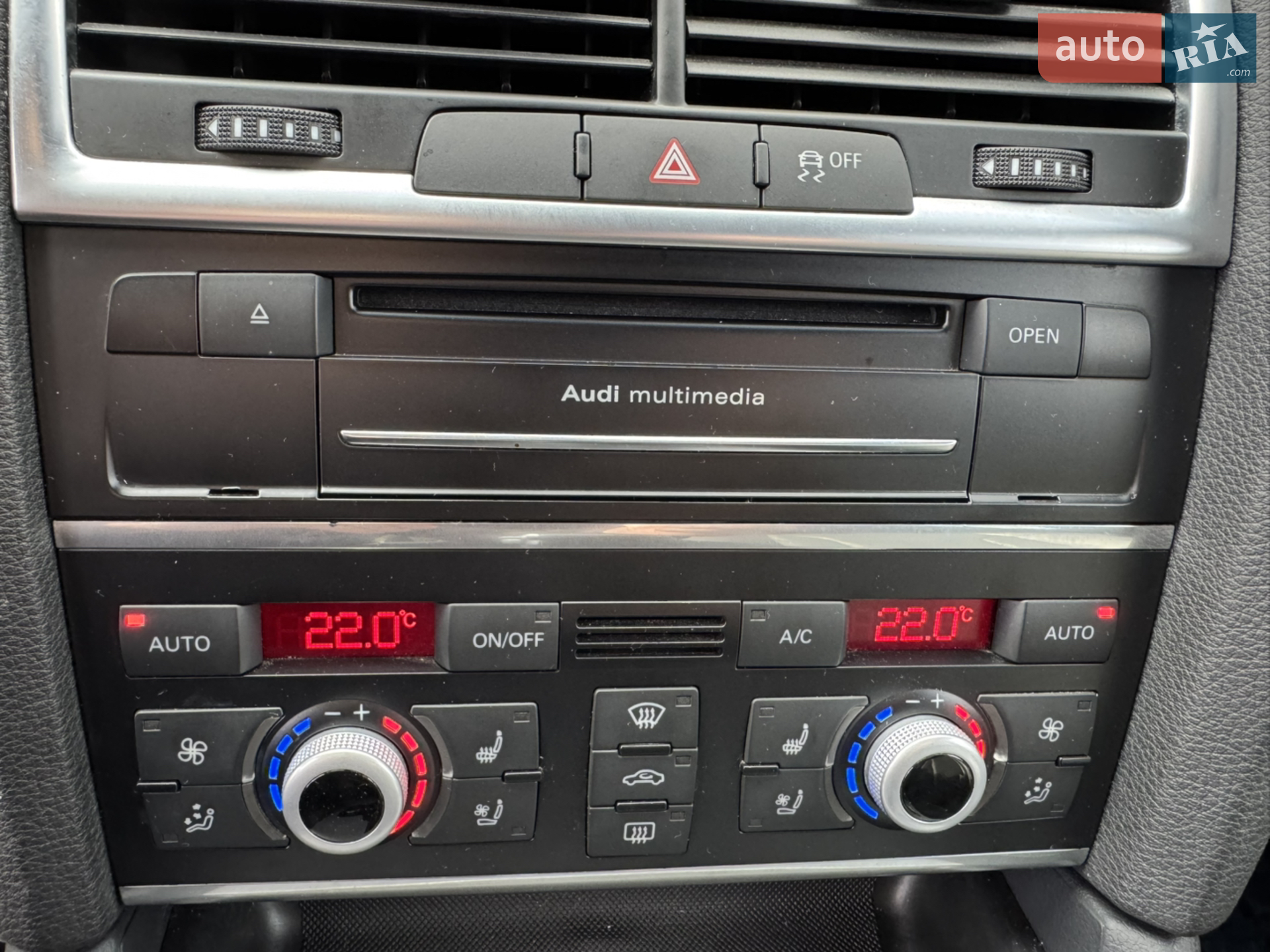 2015 Audi Q7 - мініатюра 28