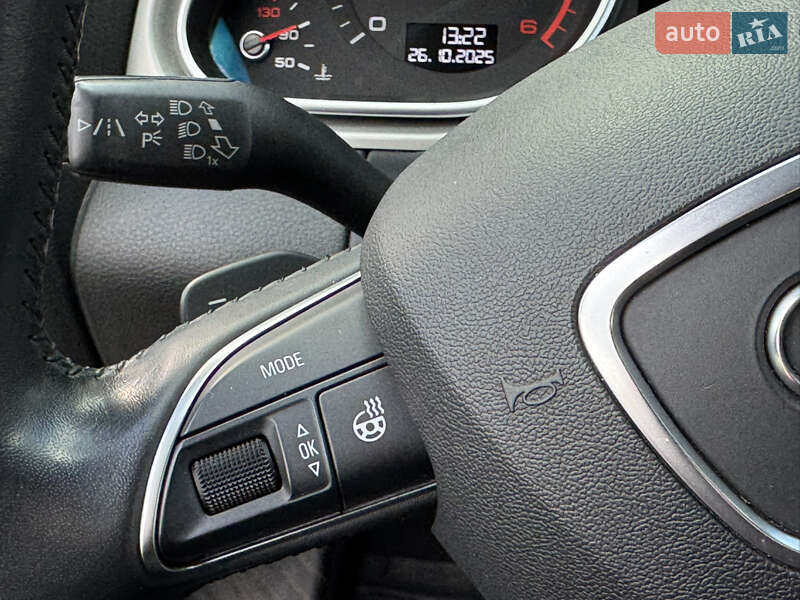 Позашляховик / Кросовер Audi Q7 2015 в Рівному фото 44 Позашляховик / Кросовер Audi Q7 2015 в Рівному