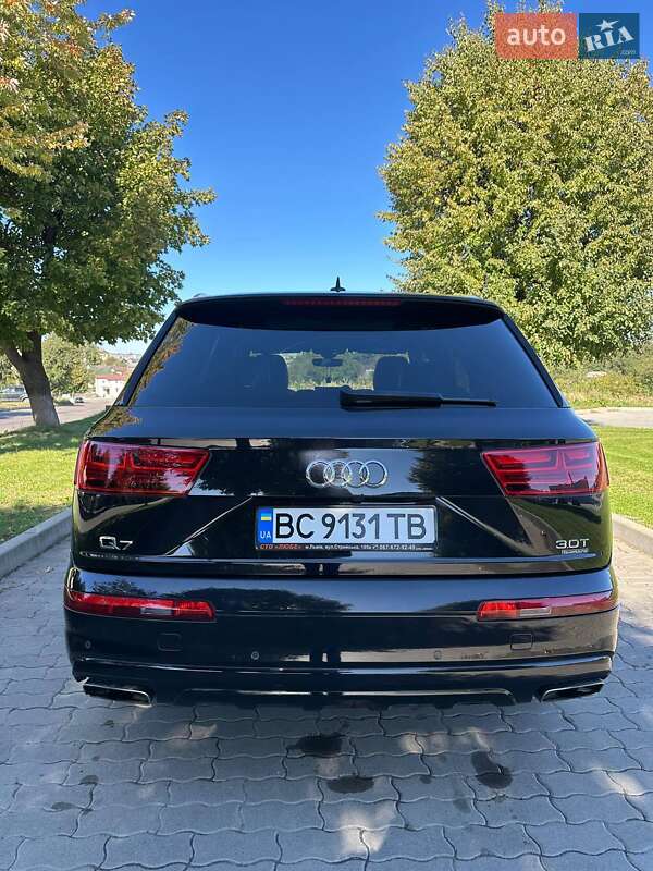 Внедорожник / Кроссовер Audi Q7 2017 в Львове