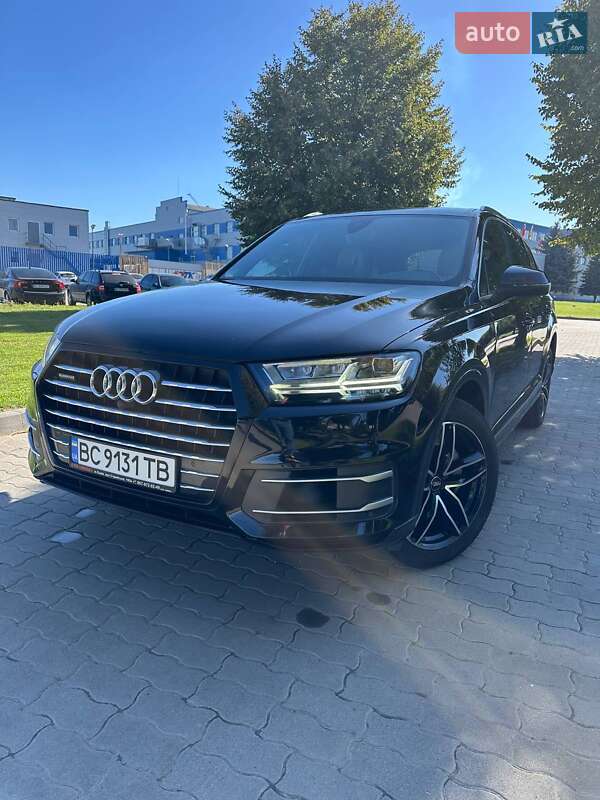 Внедорожник / Кроссовер Audi Q7 2017 в Львове