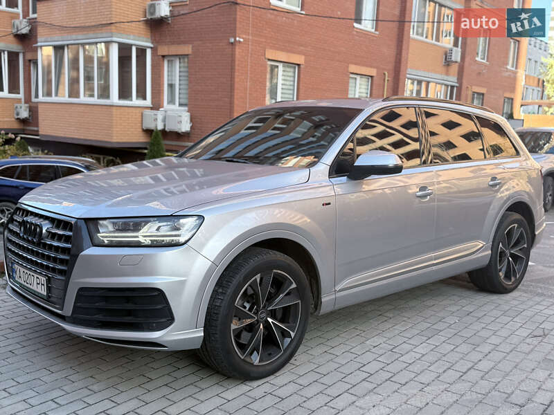 Внедорожник / Кроссовер Audi Q7 2015 в Киеве фото 4 Внедорожник / Кроссовер Audi Q7 2015 в Киеве