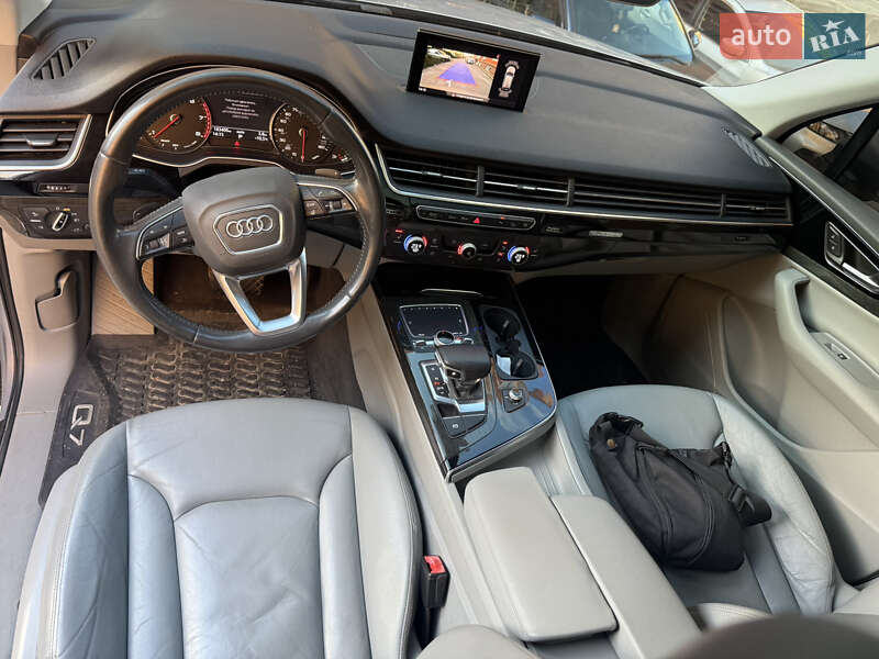 Внедорожник / Кроссовер Audi Q7 2015 в Киеве фото 12 Внедорожник / Кроссовер Audi Q7 2015 в Киеве