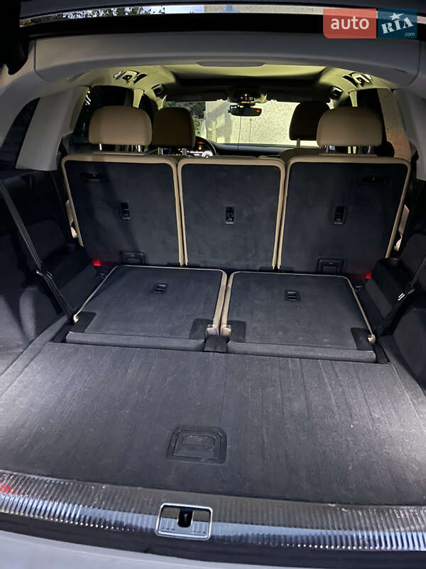 Позашляховик / Кросовер Audi Q7 2020 в Бурштині фото 10 Позашляховик / Кросовер Audi Q7 2020 в Бурштині