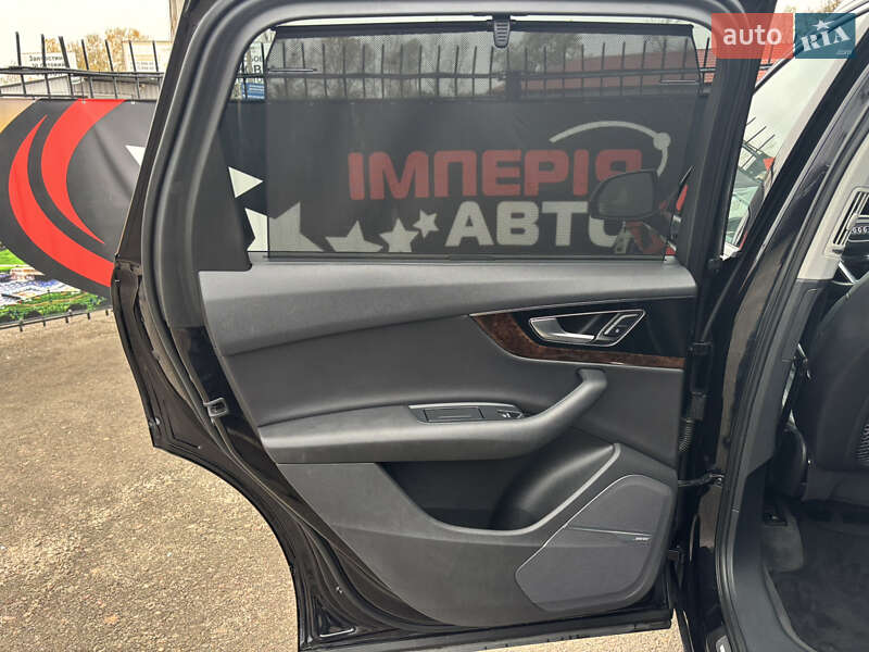 Внедорожник / Кроссовер Audi Q7 2016 в Киеве фото 17 Внедорожник / Кроссовер Audi Q7 2016 в Киеве