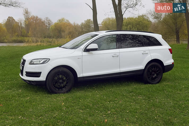Позашляховик / Кросовер Audi Q7 2012 в Дніпрі фото 2 Позашляховик / Кросовер Audi Q7 2012 в Дніпрі