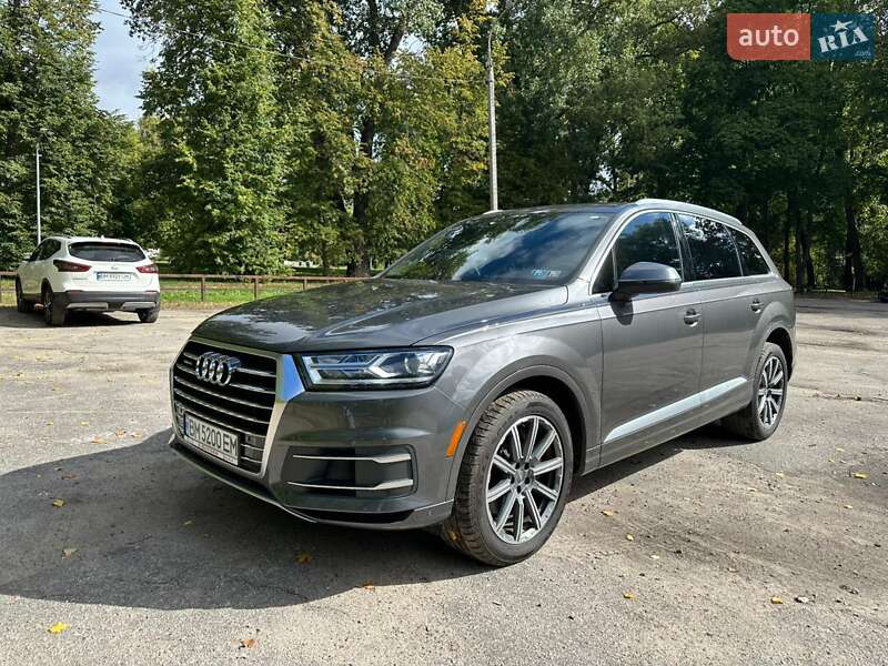 Позашляховик / Кросовер Audi Q7 2018 в Сумах