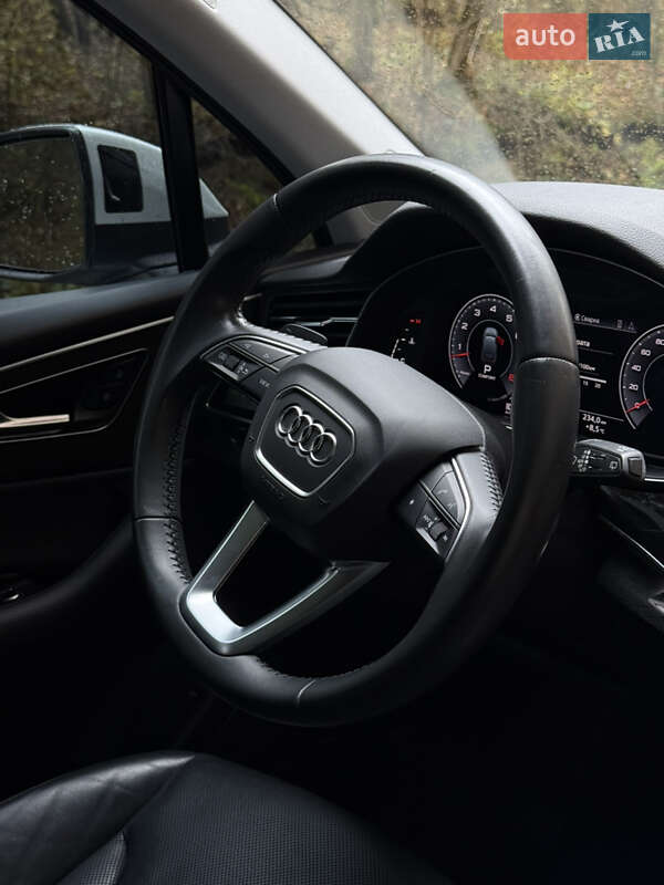 Внедорожник / Кроссовер Audi Q7 2020 в Львове