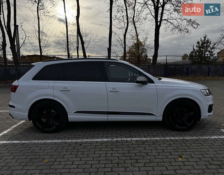 Позашляховик / Кросовер Audi Q7 2018 в Тернополі фото 68 Позашляховик / Кросовер Audi Q7 2018 в Тернополі