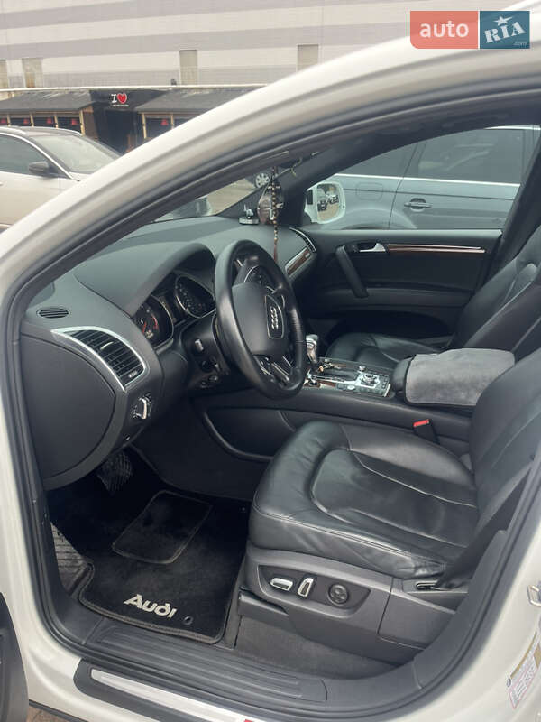 Внедорожник / Кроссовер Audi Q7 2015 в Житомире фото 9 Внедорожник / Кроссовер Audi Q7 2015 в Житомире