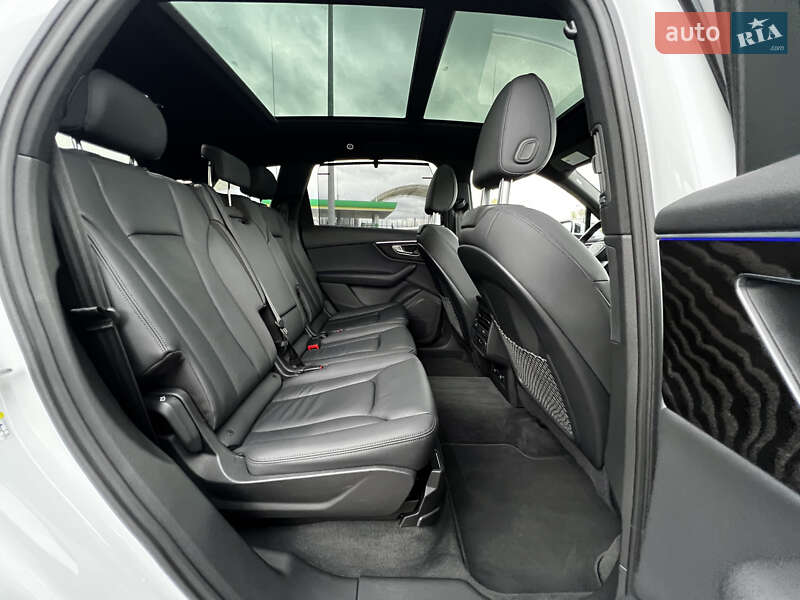 Внедорожник / Кроссовер Audi Q7 2022 в Киеве фото 32 Внедорожник / Кроссовер Audi Q7 2022 в Киеве