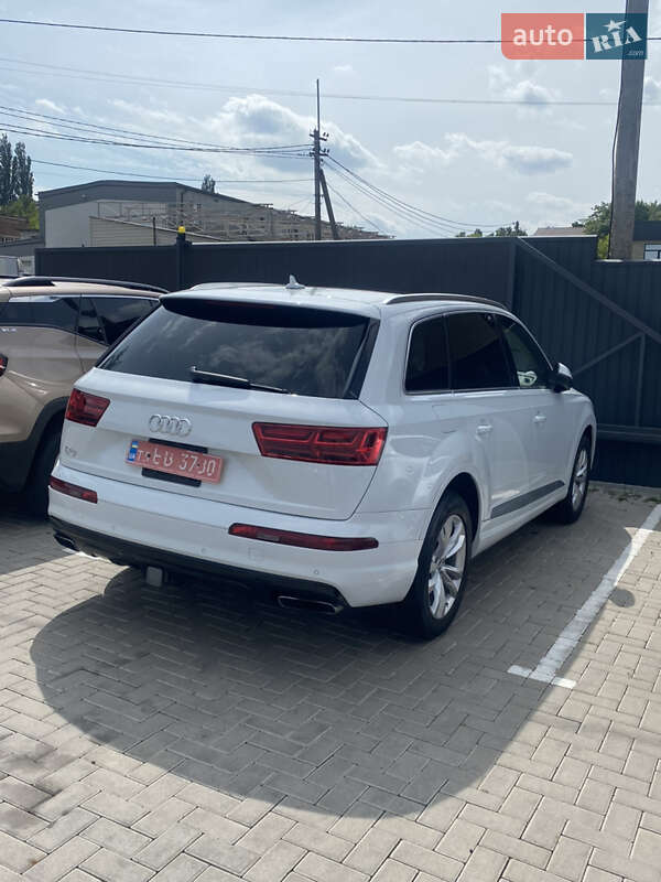 Позашляховик / Кросовер Audi Q7 2017 в Рівному фото 6 Позашляховик / Кросовер Audi Q7 2017 в Рівному
