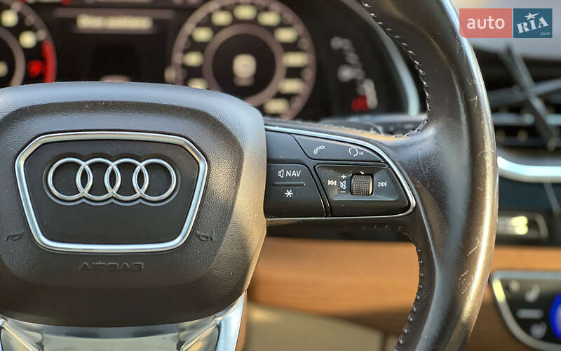 Внедорожник / Кроссовер Audi Q7 2016 в Львове фото 12 Внедорожник / Кроссовер Audi Q7 2016 в Львове