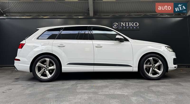 Внедорожник / Кроссовер Audi Q7 2018 в Киеве фото 20 Внедорожник / Кроссовер Audi Q7 2018 в Киеве