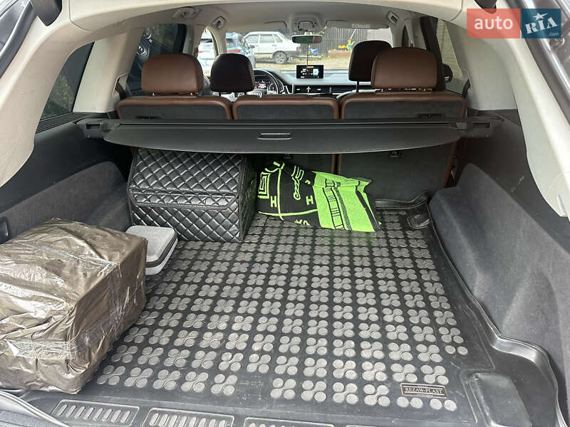 Внедорожник / Кроссовер Audi Q7 2016 в Житомире