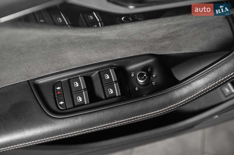 Позашляховик / Кросовер Audi Q7 2015 в Одесі фото 58 Позашляховик / Кросовер Audi Q7 2015 в Одесі