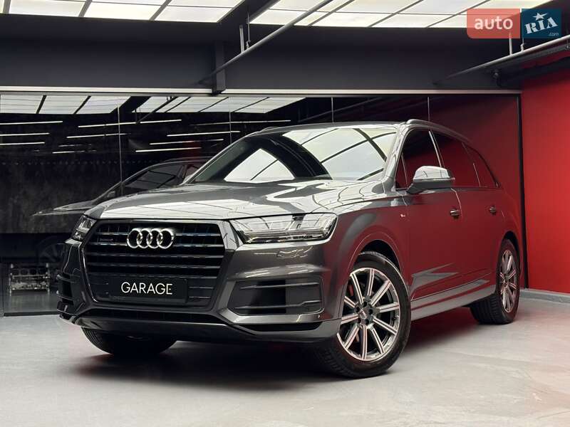 Позашляховик / Кросовер Audi Q7 2019 в Києві