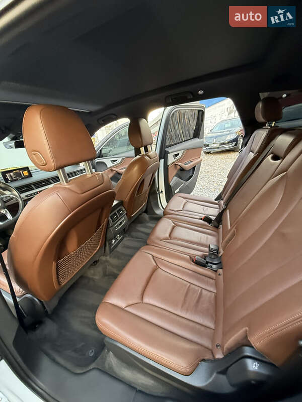 Позашляховик / Кросовер Audi Q7 2018 в Трускавці