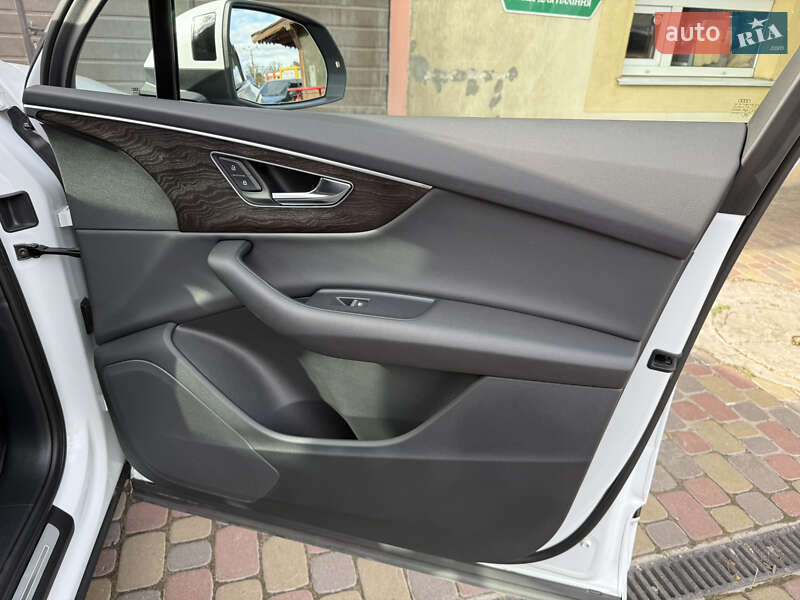 Внедорожник / Кроссовер Audi Q7 2021 в Львове фото 15 Внедорожник / Кроссовер Audi Q7 2021 в Львове