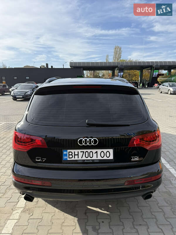 Внедорожник / Кроссовер Audi Q7 2014 в Одессе