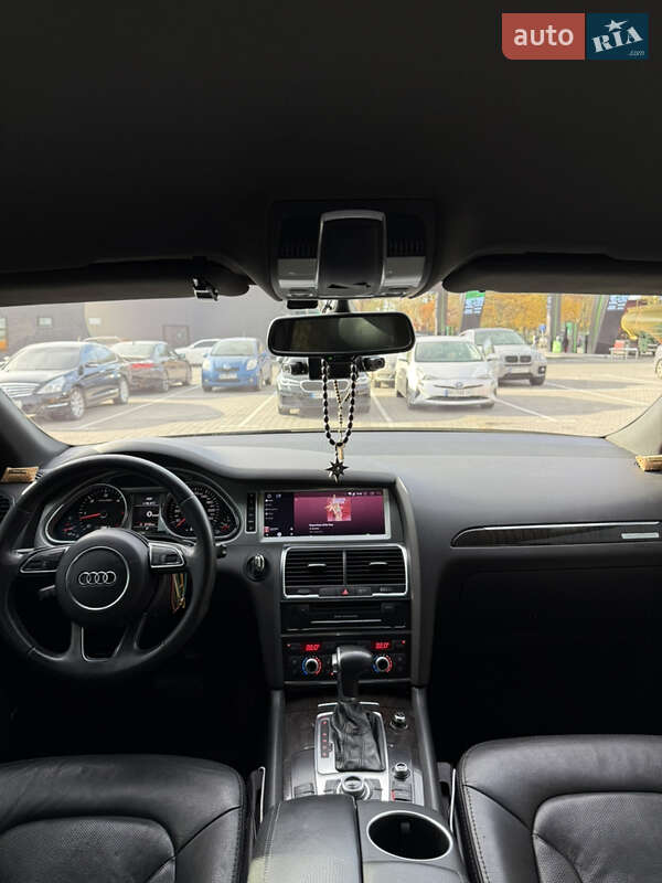 Внедорожник / Кроссовер Audi Q7 2014 в Одессе