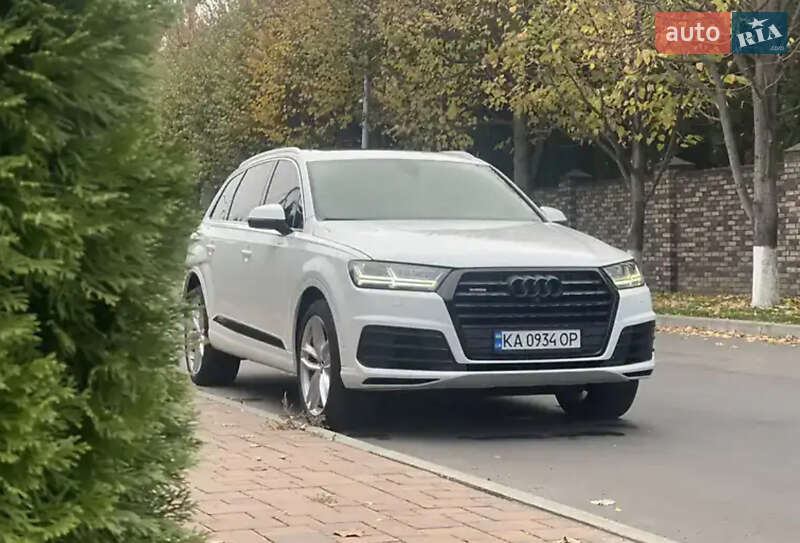 Внедорожник / Кроссовер Audi Q7 2016 в Ивано-Франковске