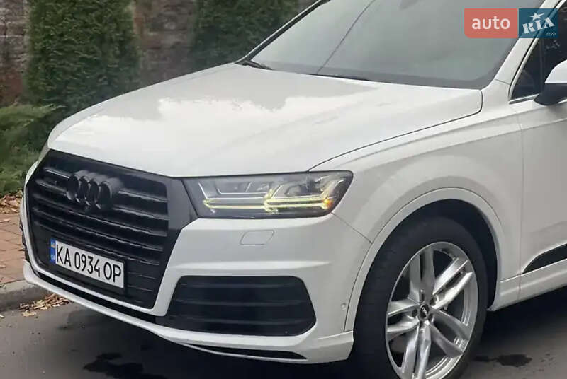 Внедорожник / Кроссовер Audi Q7 2016 в Ивано-Франковске