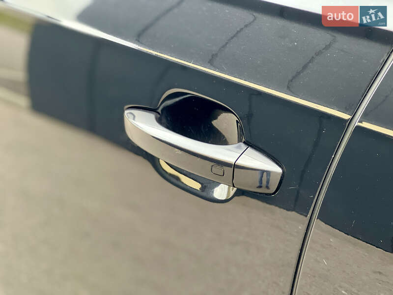 Внедорожник / Кроссовер Audi Q7 2016 в Ровно