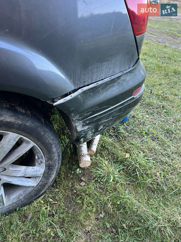 Позашляховик / Кросовер Audi Q7 2014 в Сколе