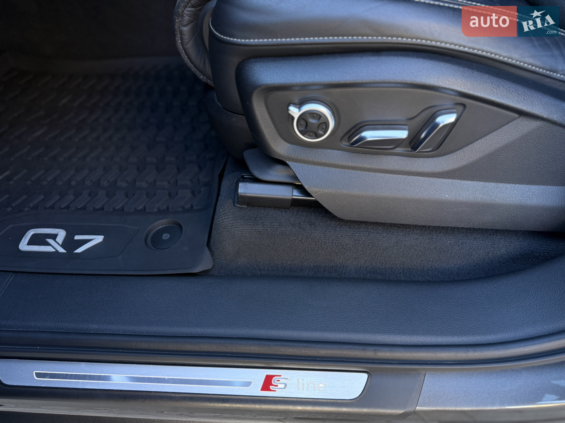 2019 Audi Q7 - мініатюра 33