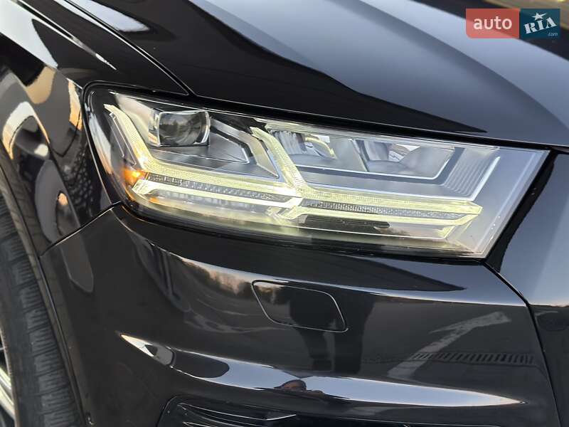 Внедорожник / Кроссовер Audi Q7 2017 в Днепре фото 5 Внедорожник / Кроссовер Audi Q7 2017 в Днепре