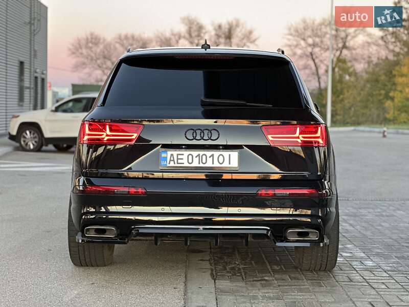Внедорожник / Кроссовер Audi Q7 2017 в Днепре фото 8 Внедорожник / Кроссовер Audi Q7 2017 в Днепре