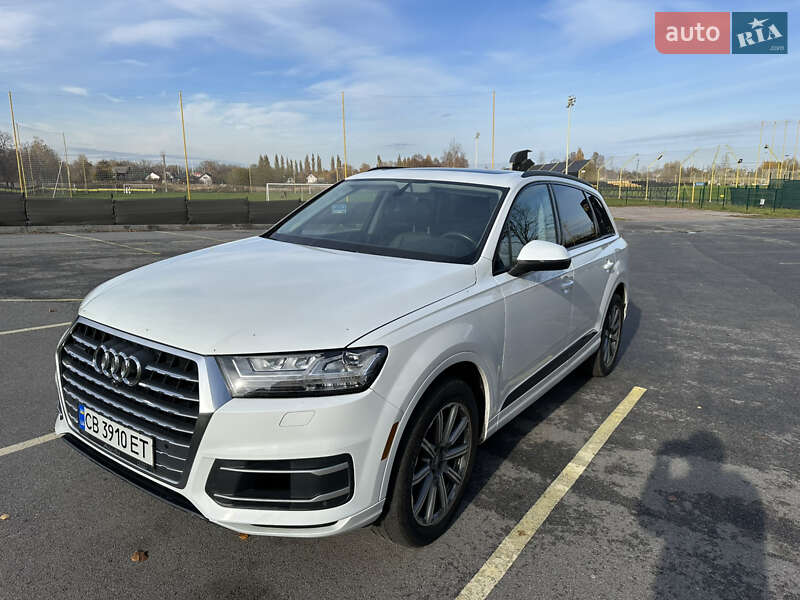 Позашляховик / Кросовер Audi Q7 2019 в Чернігові