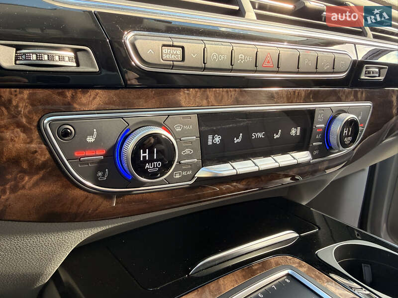 Внедорожник / Кроссовер Audi Q7 2018 в Киеве