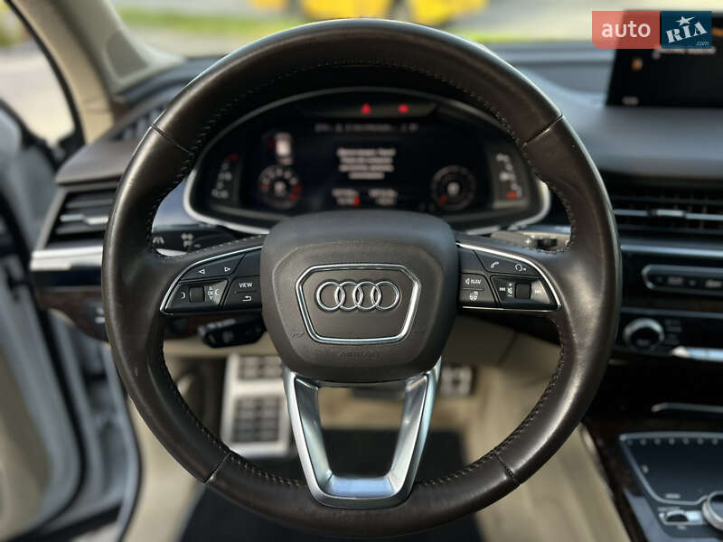 Позашляховик / Кросовер Audi Q7 2017 в Львові фото 13 Позашляховик / Кросовер Audi Q7 2017 в Львові