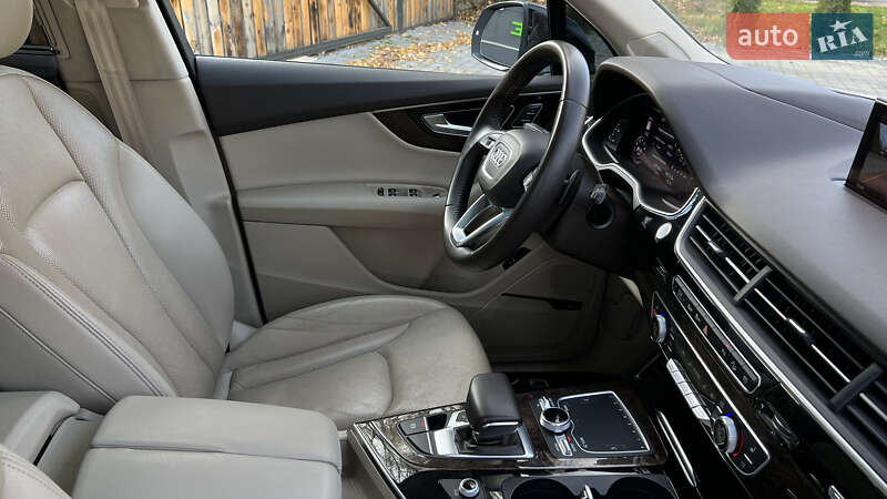 Позашляховик / Кросовер Audi Q7 2017 в Львові фото 45 Позашляховик / Кросовер Audi Q7 2017 в Львові