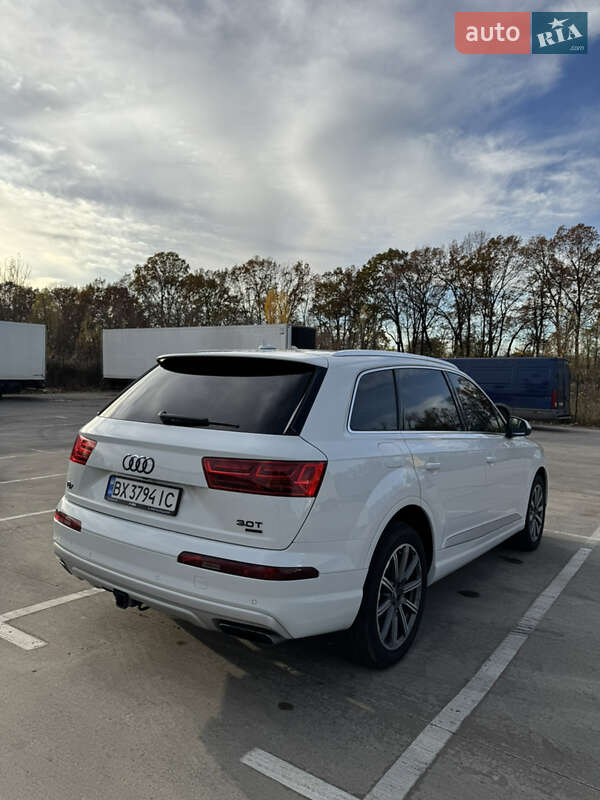 Позашляховик / Кросовер Audi Q7 2018 в Києві фото 7 Позашляховик / Кросовер Audi Q7 2018 в Києві