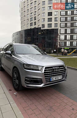 Внедорожник / Кроссовер Audi Q7 2017 в Львове