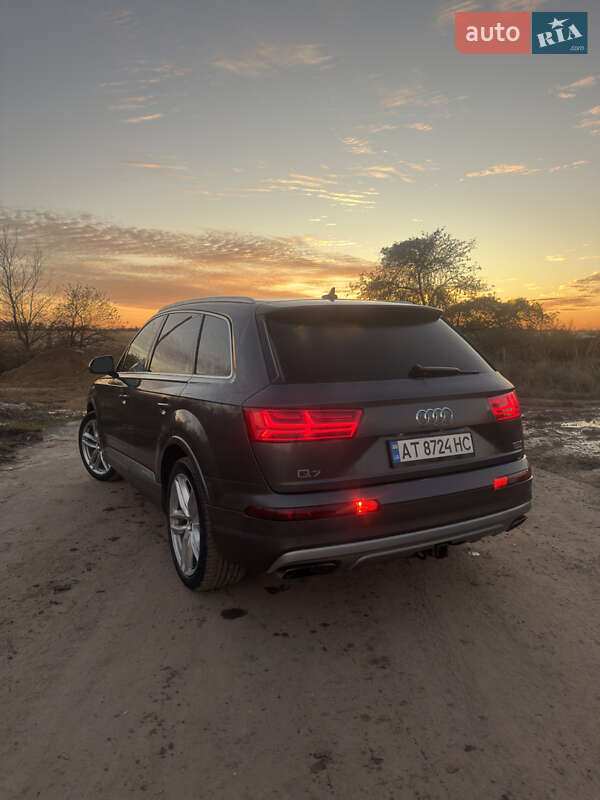 Позашляховик / Кросовер Audi Q7 2018 в Києві фото 4 Позашляховик / Кросовер Audi Q7 2018 в Києві