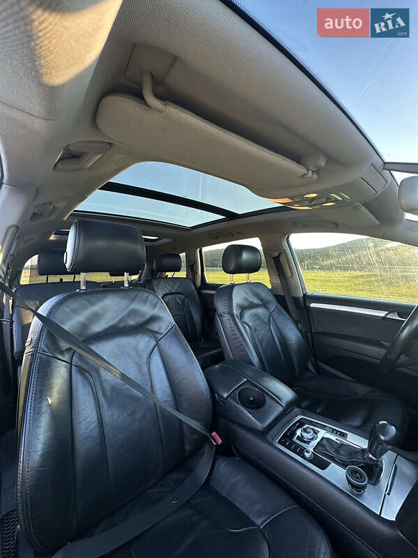 Внедорожник / Кроссовер Audi Q7 2008 в Ужгороде