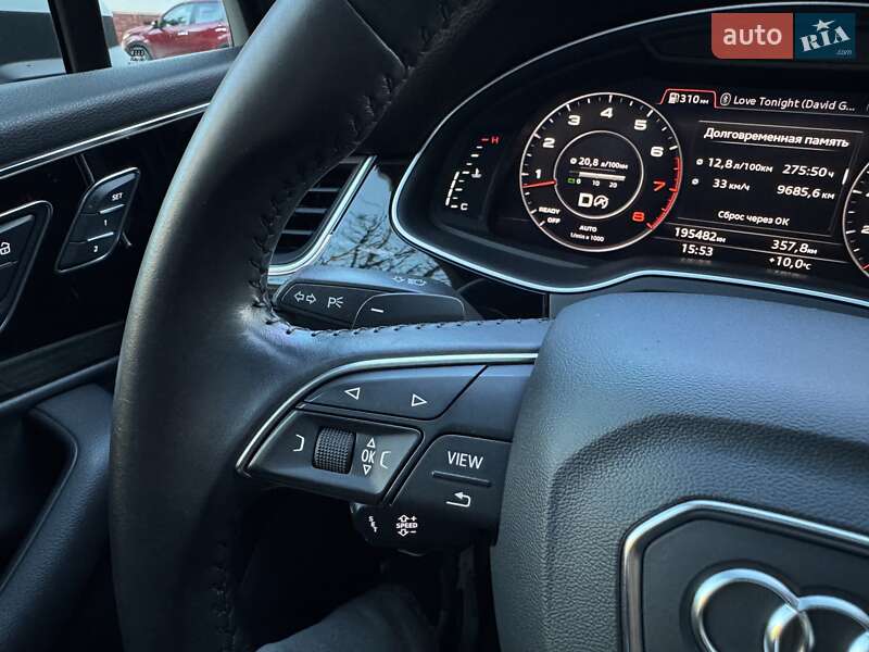 Внедорожник / Кроссовер Audi Q7 2017 в Черновцах