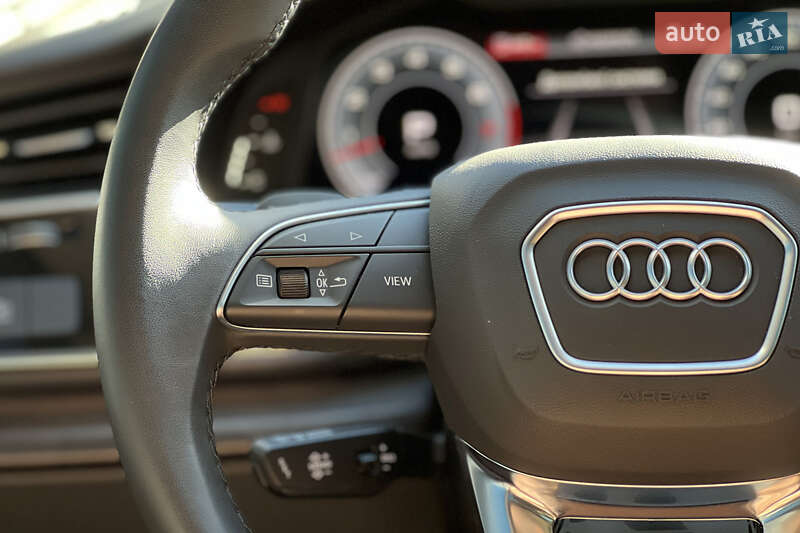 Внедорожник / Кроссовер Audi Q7 2023 в Львове