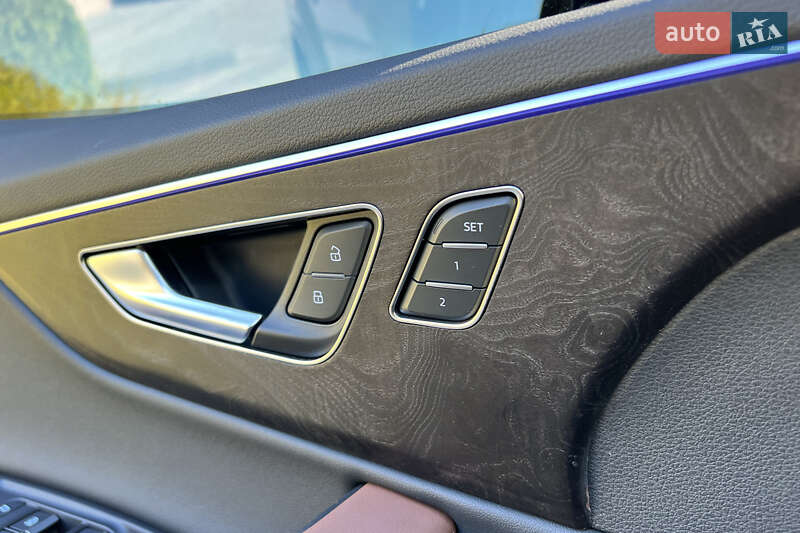 Внедорожник / Кроссовер Audi Q7 2023 в Львове