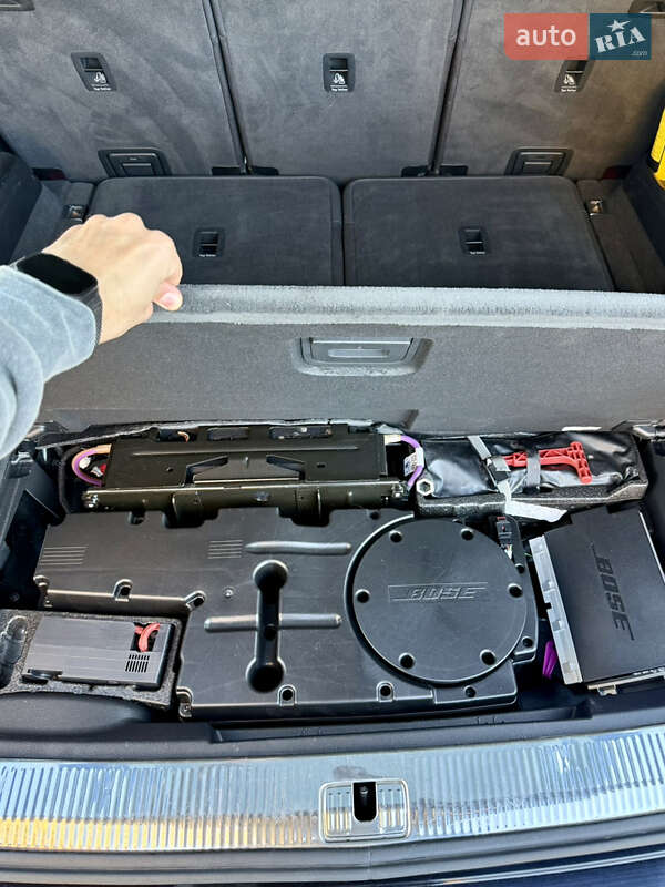 Позашляховик / Кросовер Audi Q7 2020 в Чернівцях фото 22 Позашляховик / Кросовер Audi Q7 2020 в Чернівцях