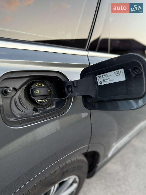 Внедорожник / Кроссовер Audi Q7 2016 в Баре